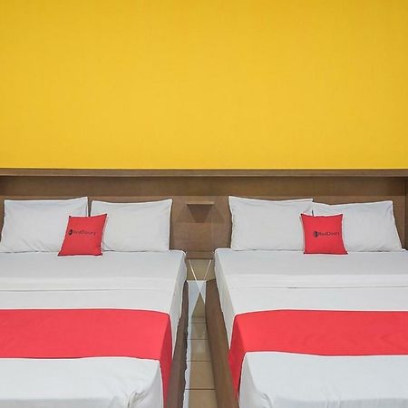 Reddoorz Near Alun Alun Subang Hotel Exterior photo